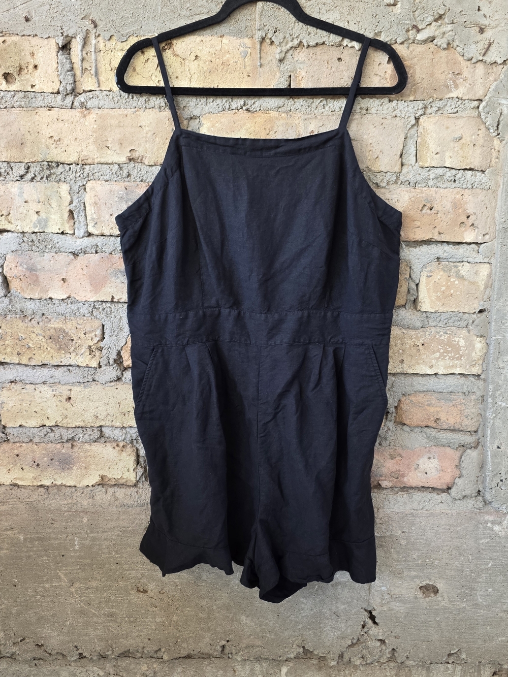 LOFT Black Linen Blend Ruffle Hem Short Jumper Romper Size 14